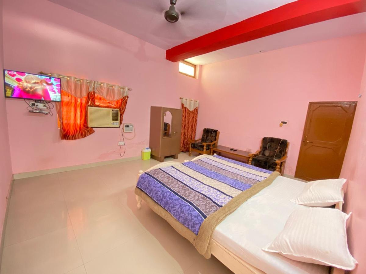 Hotel Shri Mahant Orchha 5 Mint Walking From Ram Raja Temple Dış mekan fotoğraf