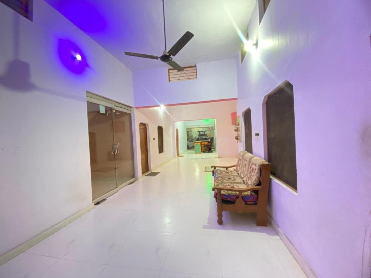 Hotel Shri Mahant Orchha 5 Mint Walking From Ram Raja Temple Dış mekan fotoğraf