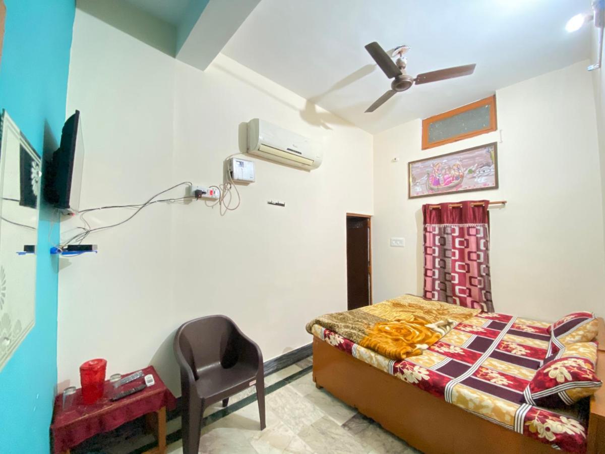 Hotel Shri Mahant Orchha 5 Mint Walking From Ram Raja Temple Dış mekan fotoğraf
